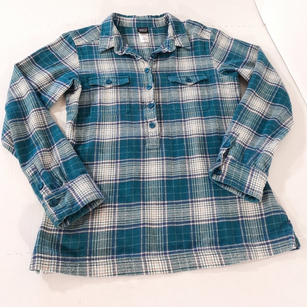 Patagonia Roustabout Plaid Popover Flannel Shirt